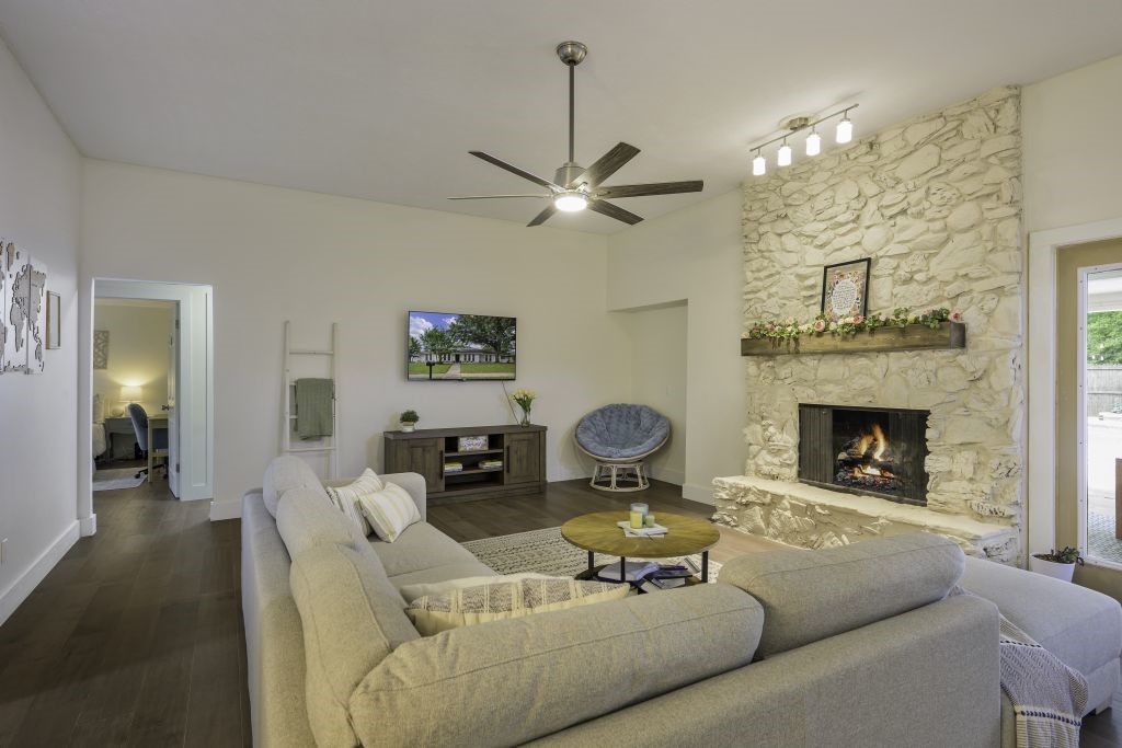 2804 Knollwood Drive Plano TX 75075