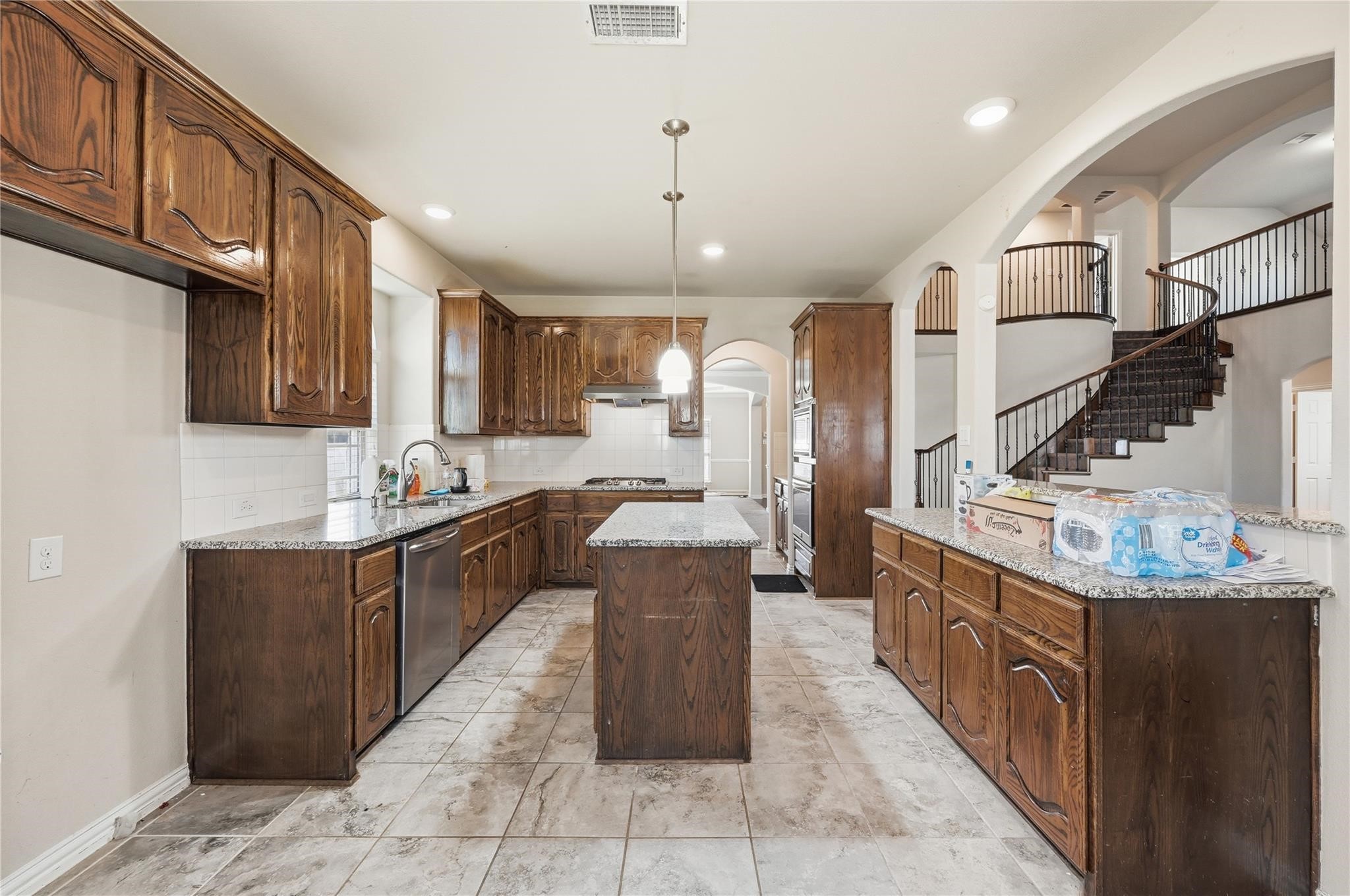 912 Foxtail Drive Mansfield TX 76063