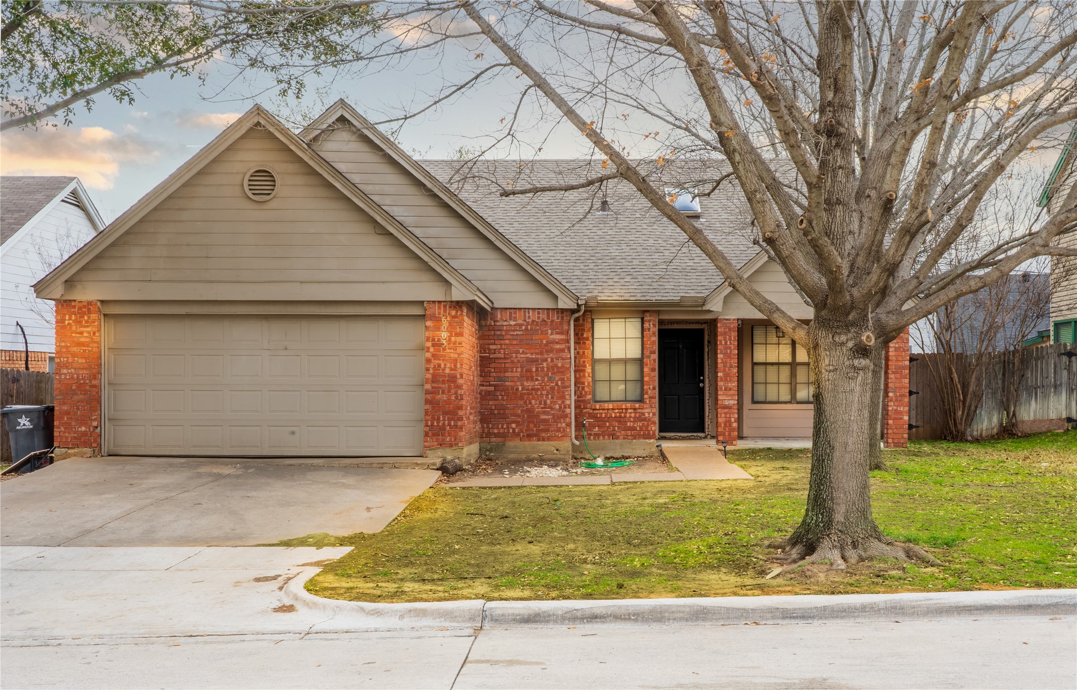 6003 Ivy Glen Drive Arlington TX 76017