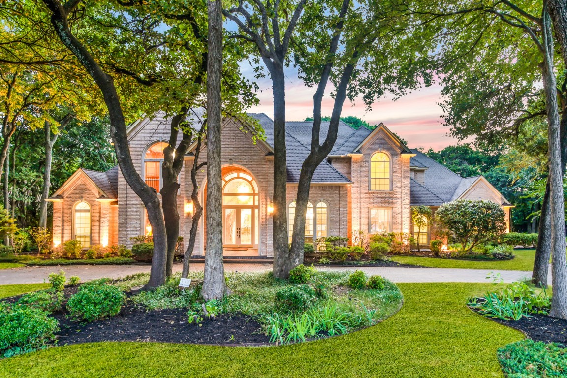 1909 Breaker Lane Flower Mound TX 75022