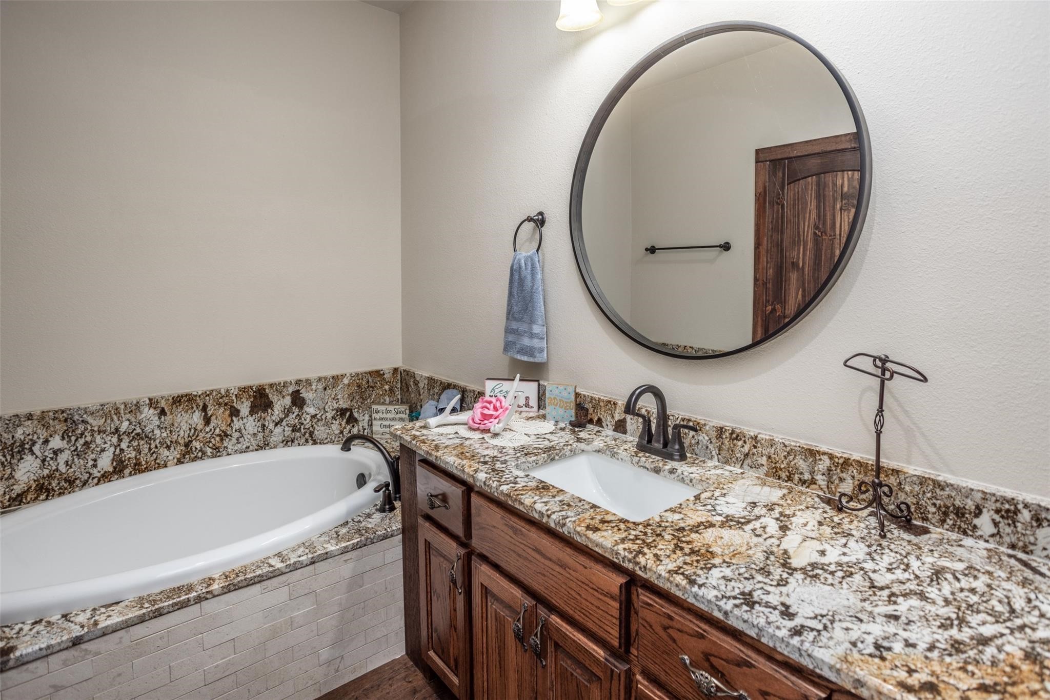 240 Magnolia Bennington OK 74723