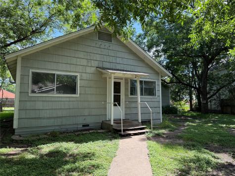 508 E Parks Avenue Waxahachie TX 75165