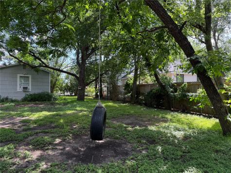 508 E Parks Avenue Waxahachie TX 75165