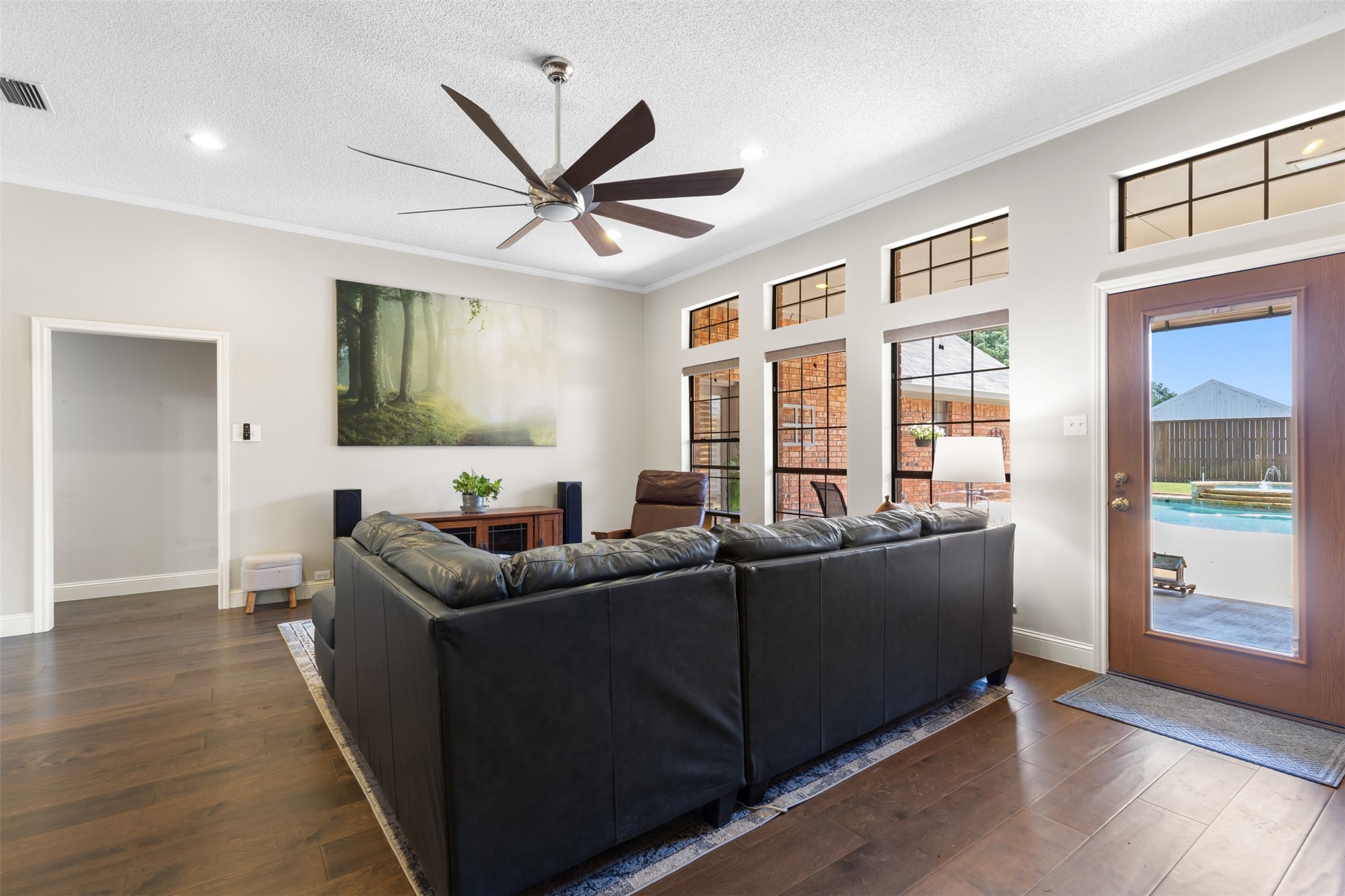 1414 O Shannon Lane Garland TX 75044