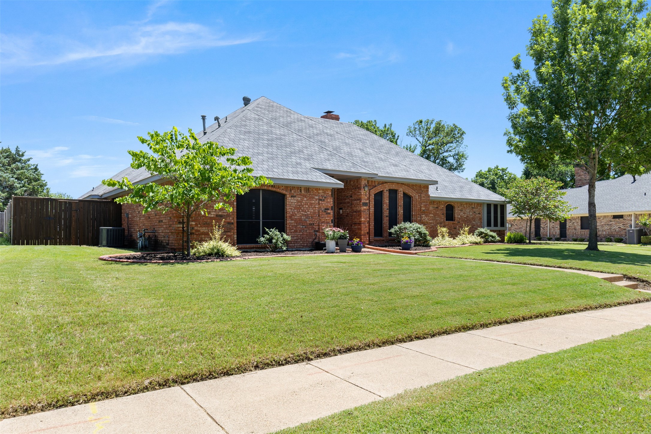 1414 O Shannon Lane Garland TX 75044