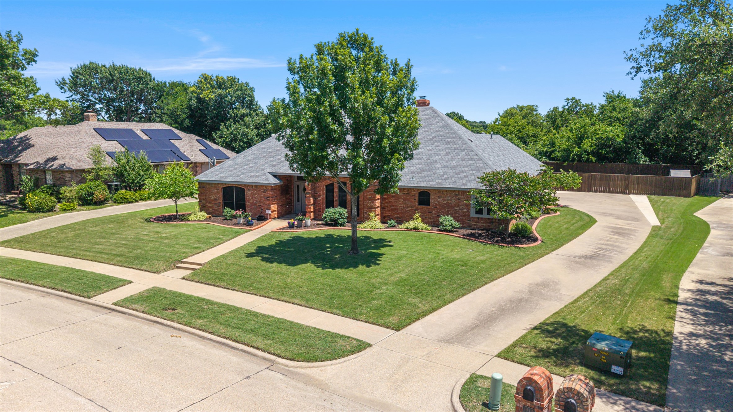 1414 O Shannon Lane Garland TX 75044