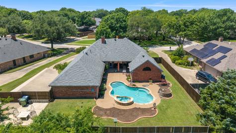 1414 O Shannon Lane Garland TX 75044