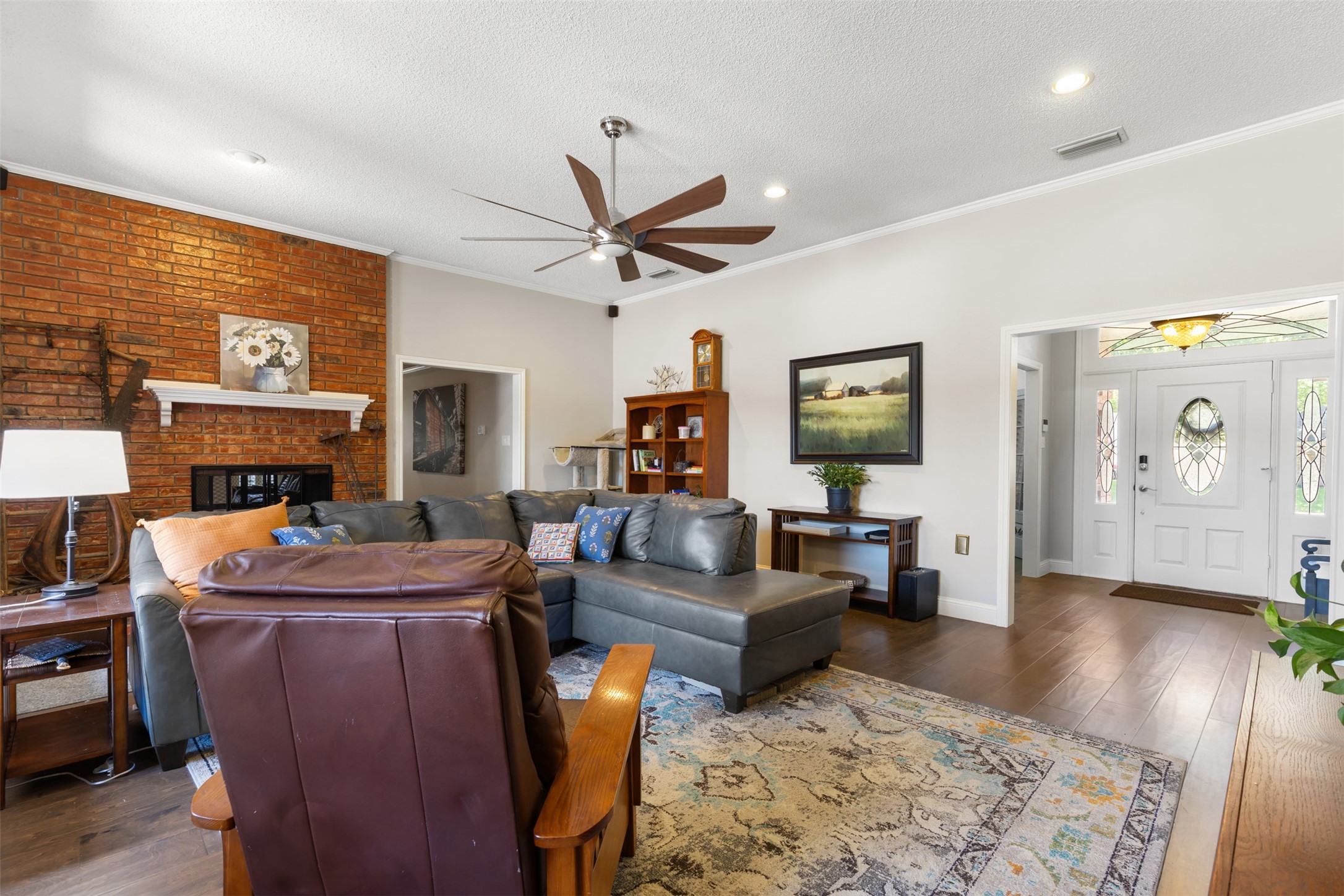 1414 O Shannon Lane Garland TX 75044
