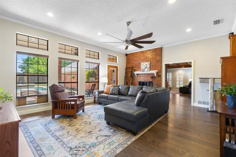 1414 O Shannon Lane Garland TX 75044