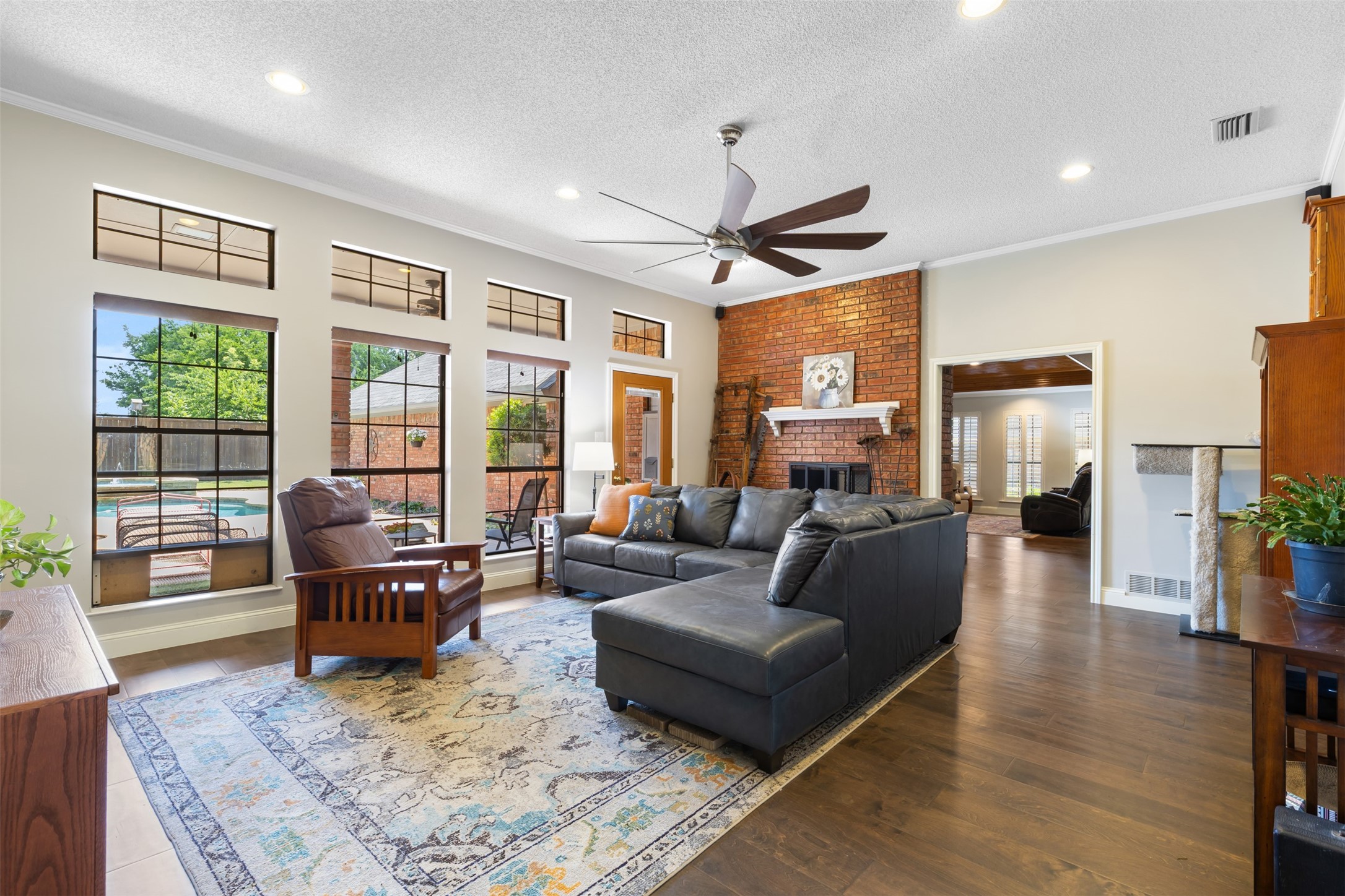 1414 O Shannon Lane Garland TX 75044
