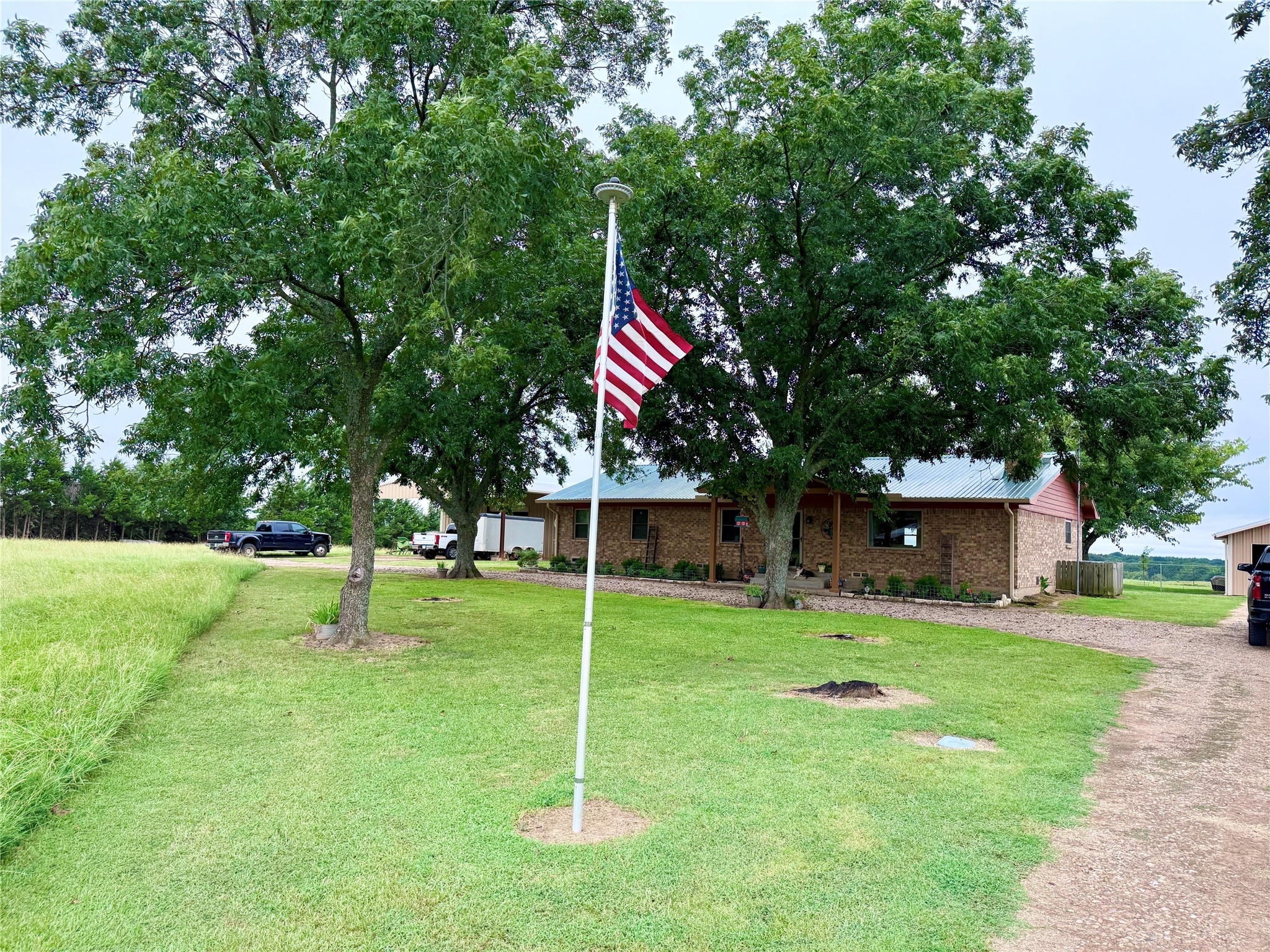 1611 County Road 1155 Bonham TX 75418