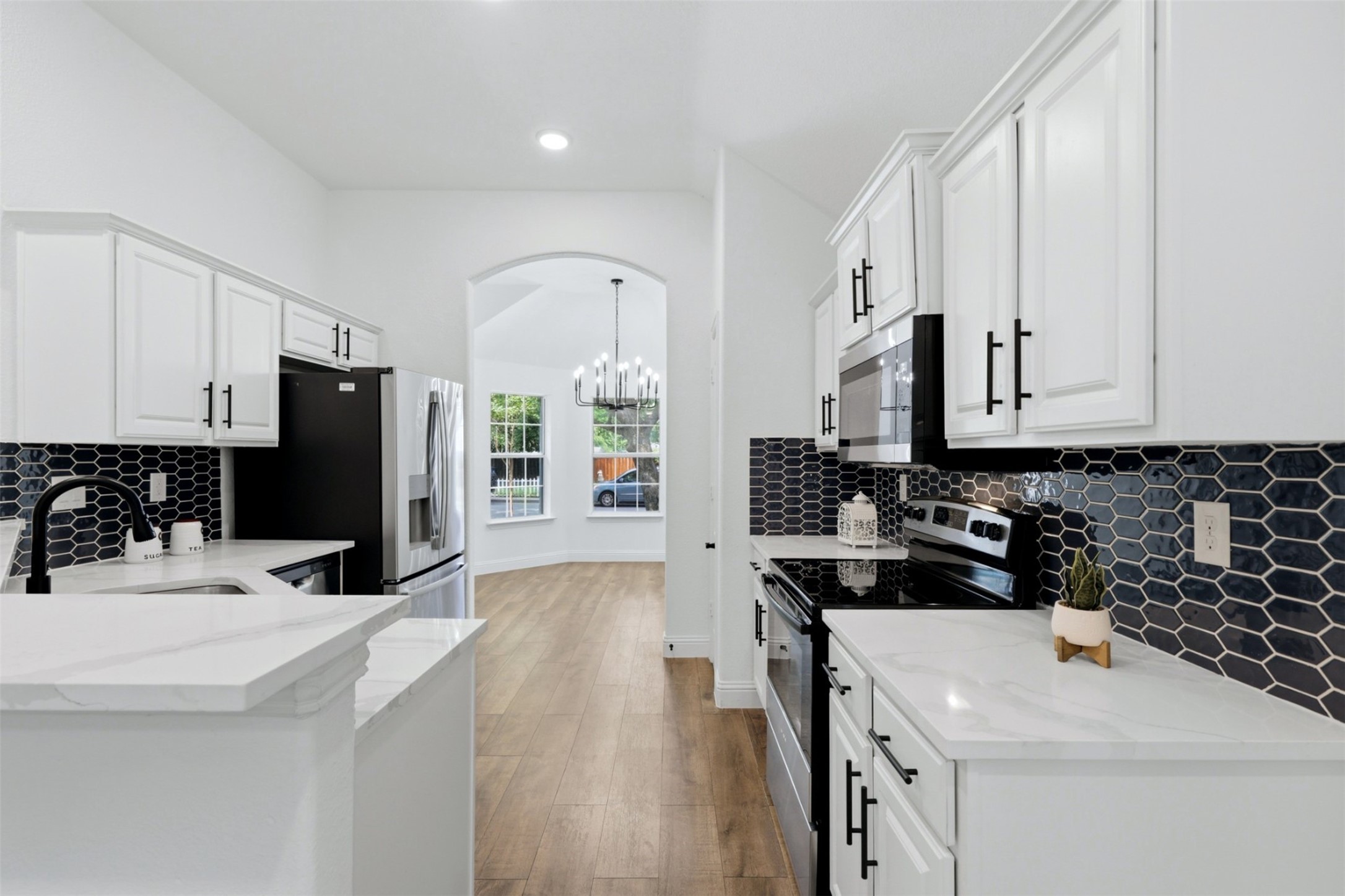 906 Oak Street Mckinney TX 75069