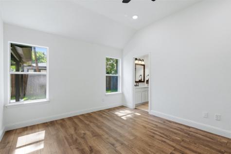 906 Oak Street Mckinney TX 75069
