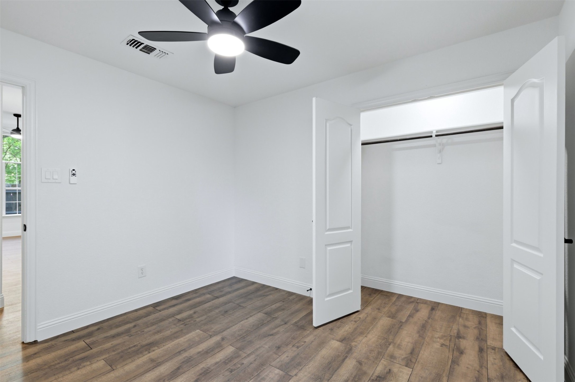 906 Oak Street Mckinney TX 75069
