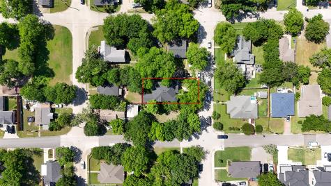 906 Oak Street Mckinney TX 75069