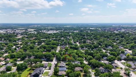 906 Oak Street Mckinney TX 75069