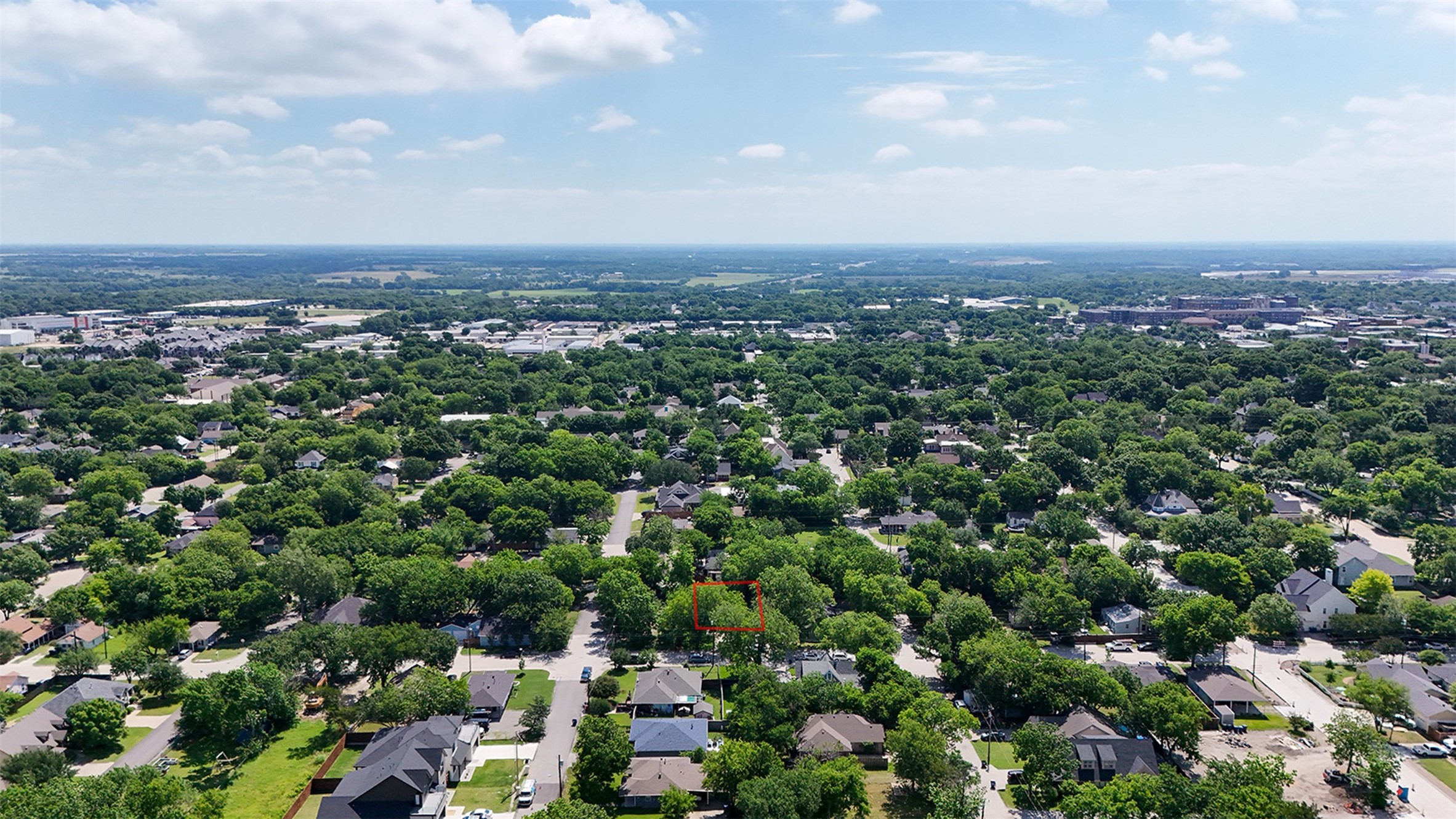 906 Oak Street Mckinney TX 75069