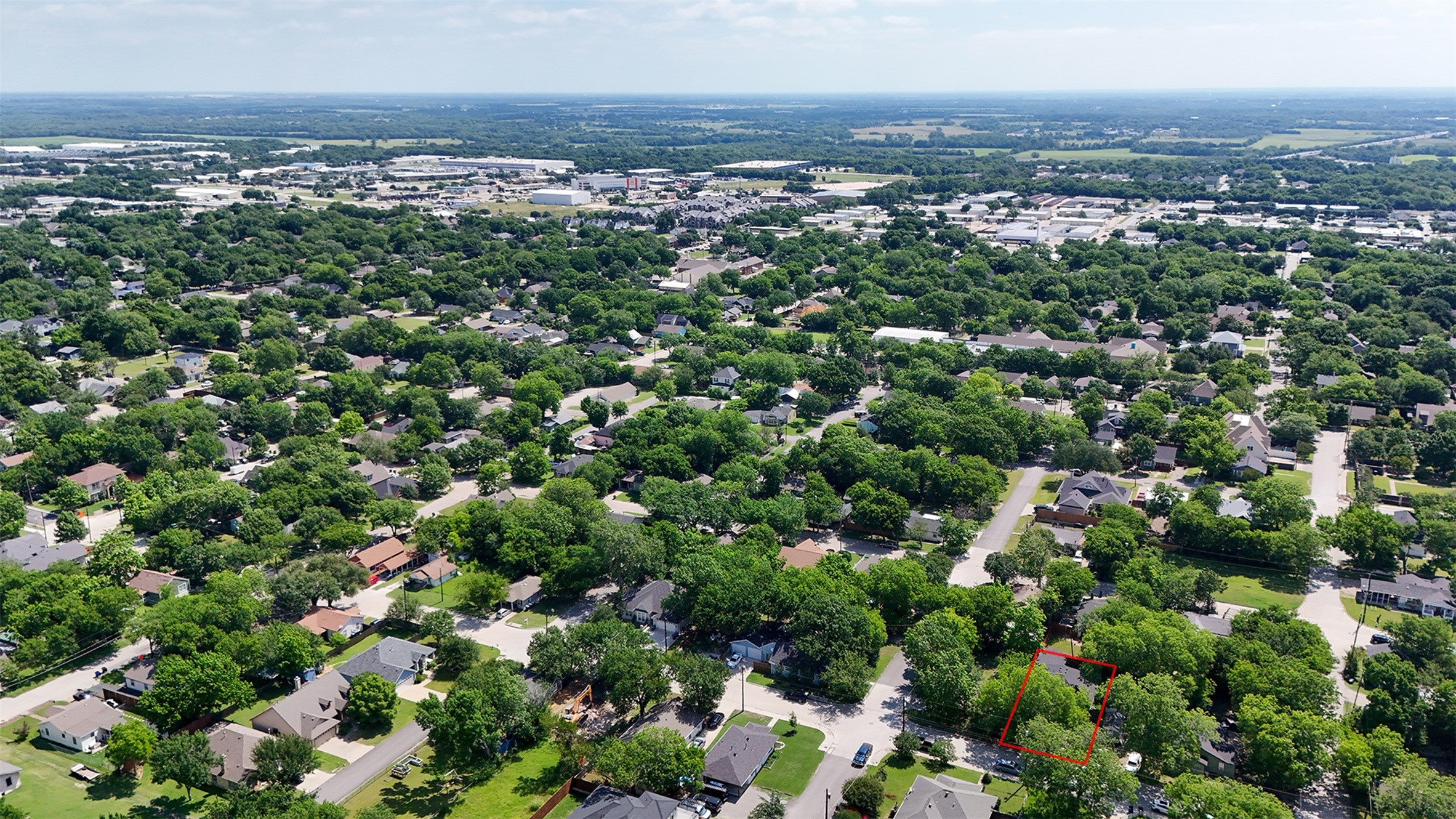 906 Oak Street Mckinney TX 75069