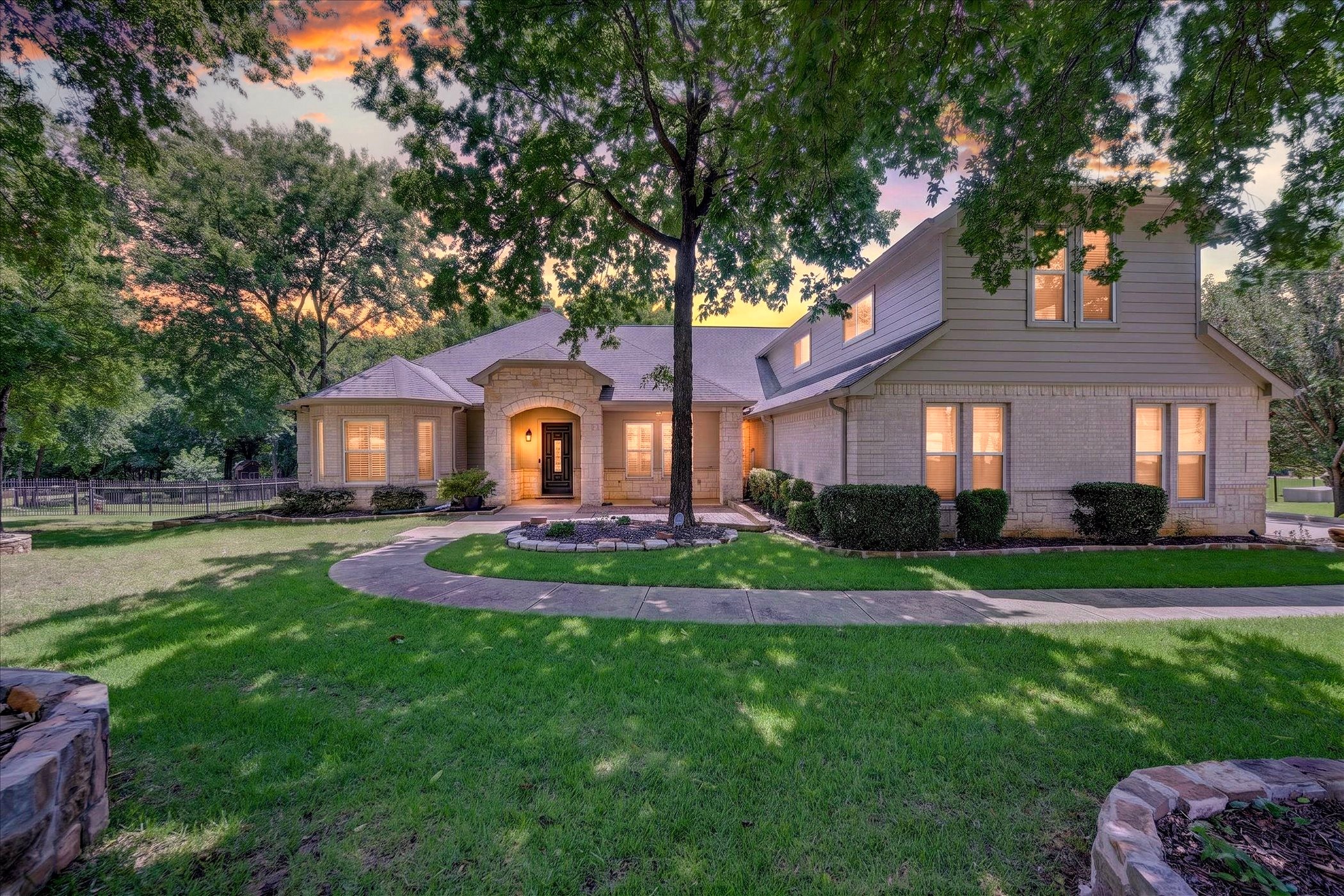 8517 Stallion Street Denton TX 76208