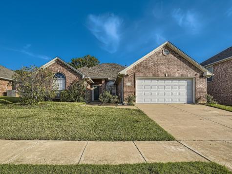 6205 Roaring Springs Drive North Richland Hills TX 76180