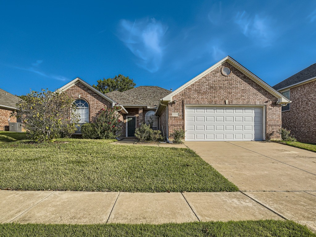 6205 Roaring Springs Drive North Richland Hills TX 76180