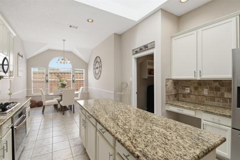 812 Patricia Drive Allen TX 75002