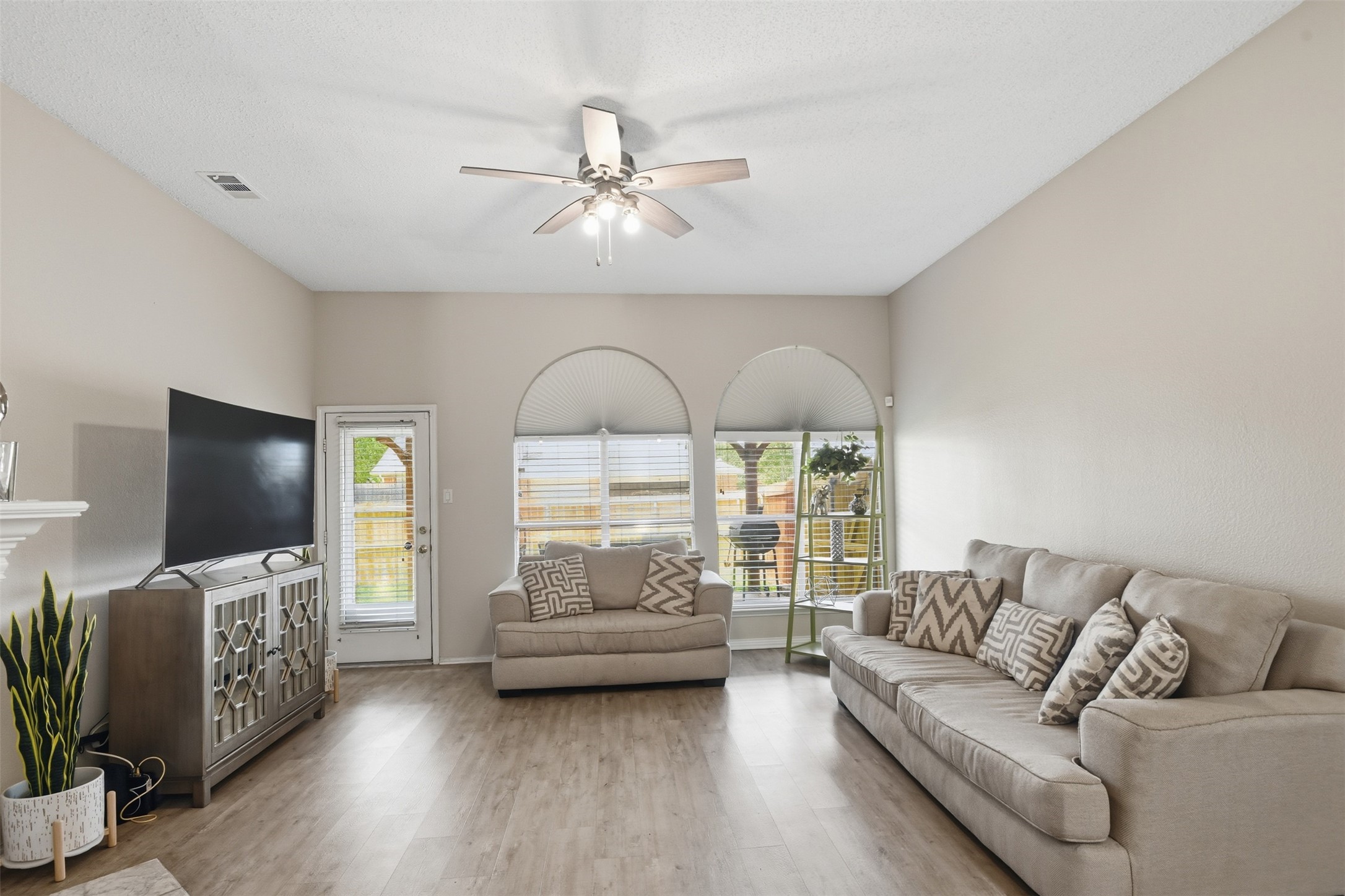 812 Patricia Drive Allen TX 75002