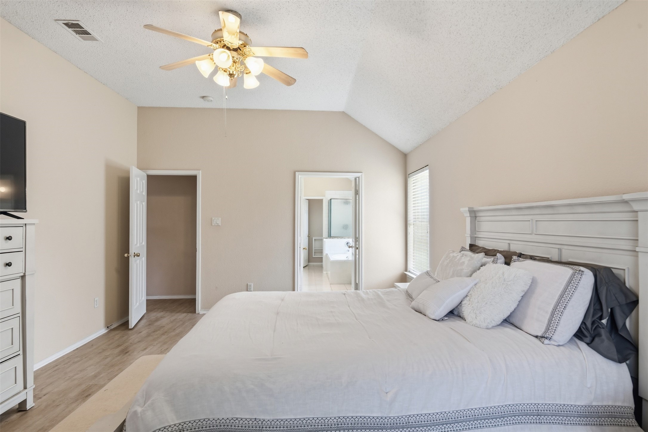812 Patricia Drive Allen TX 75002