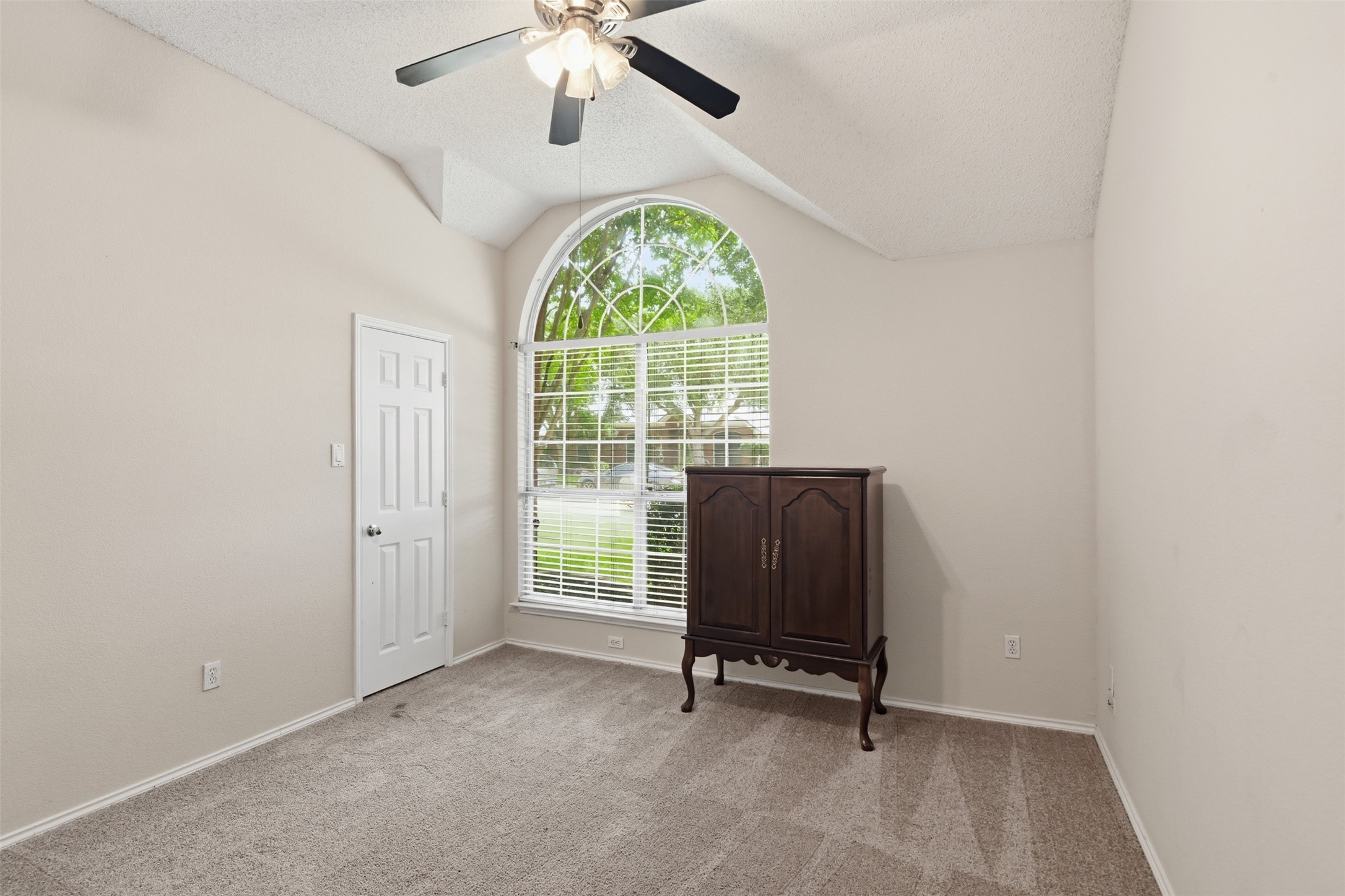 812 Patricia Drive Allen TX 75002