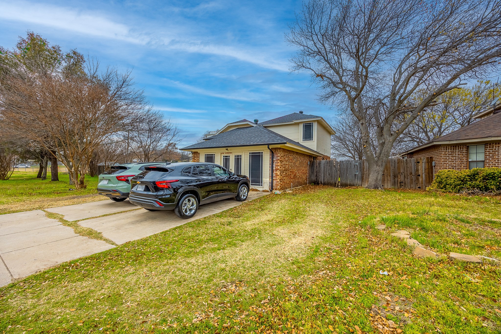 101 Chapel Creek Fort Worth TX 76108