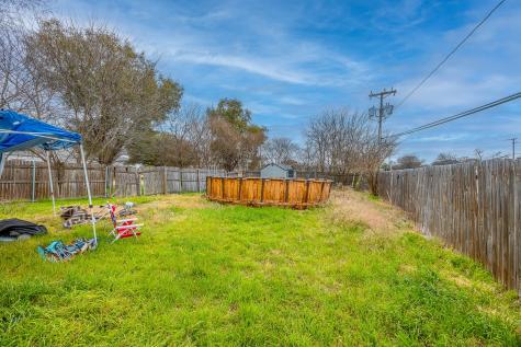 101 Chapel Creek Fort Worth TX 76108