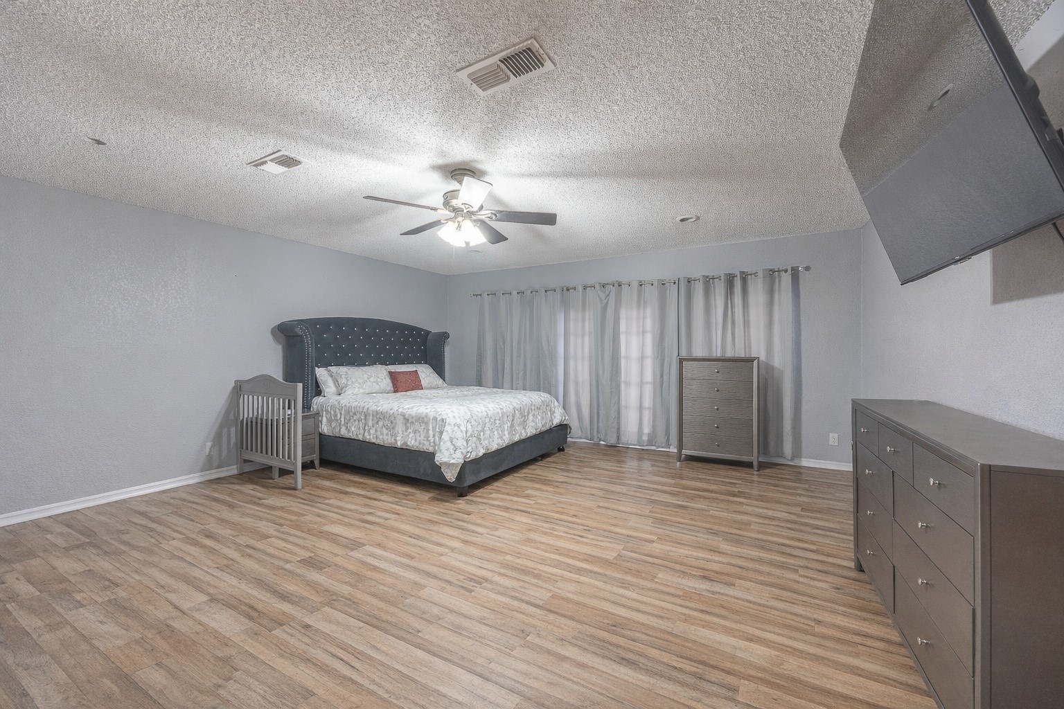 101 Chapel Creek Fort Worth TX 76108