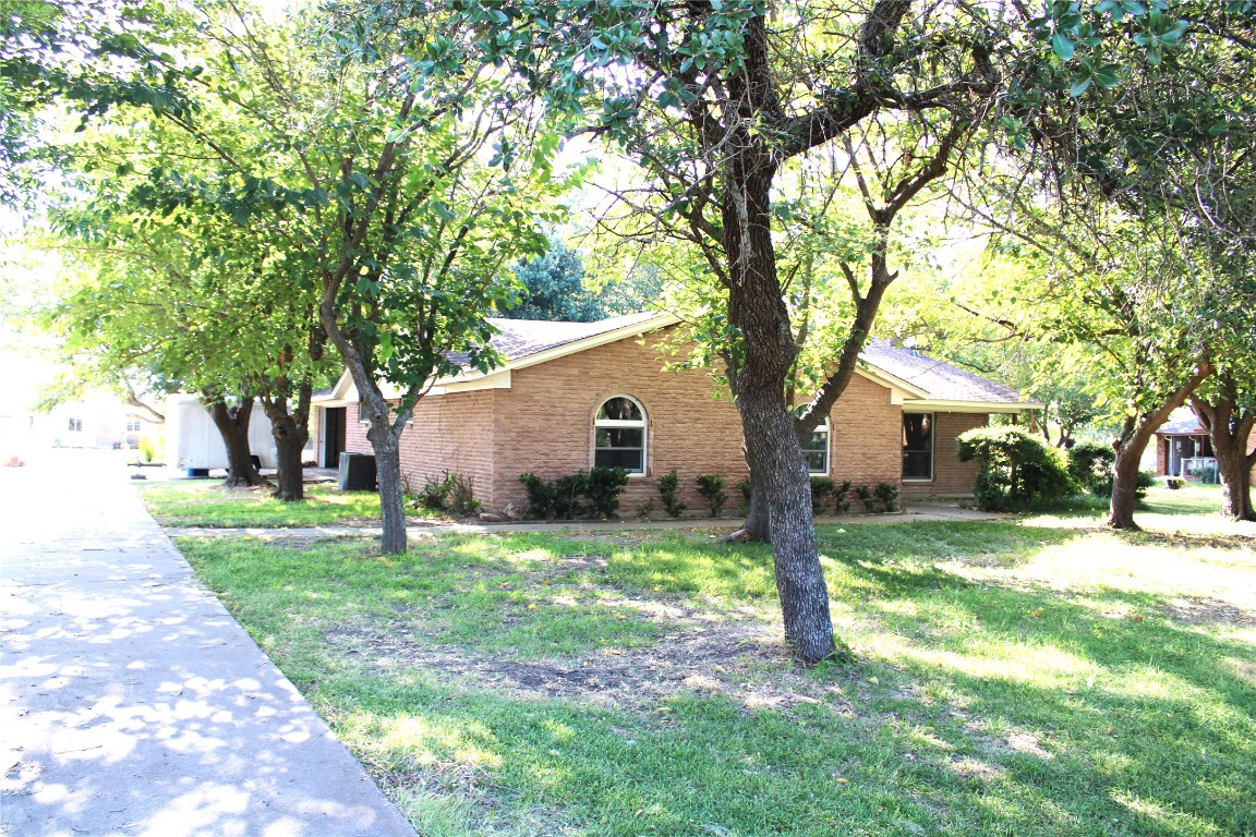 315 Cole Road Red Oak TX 75154