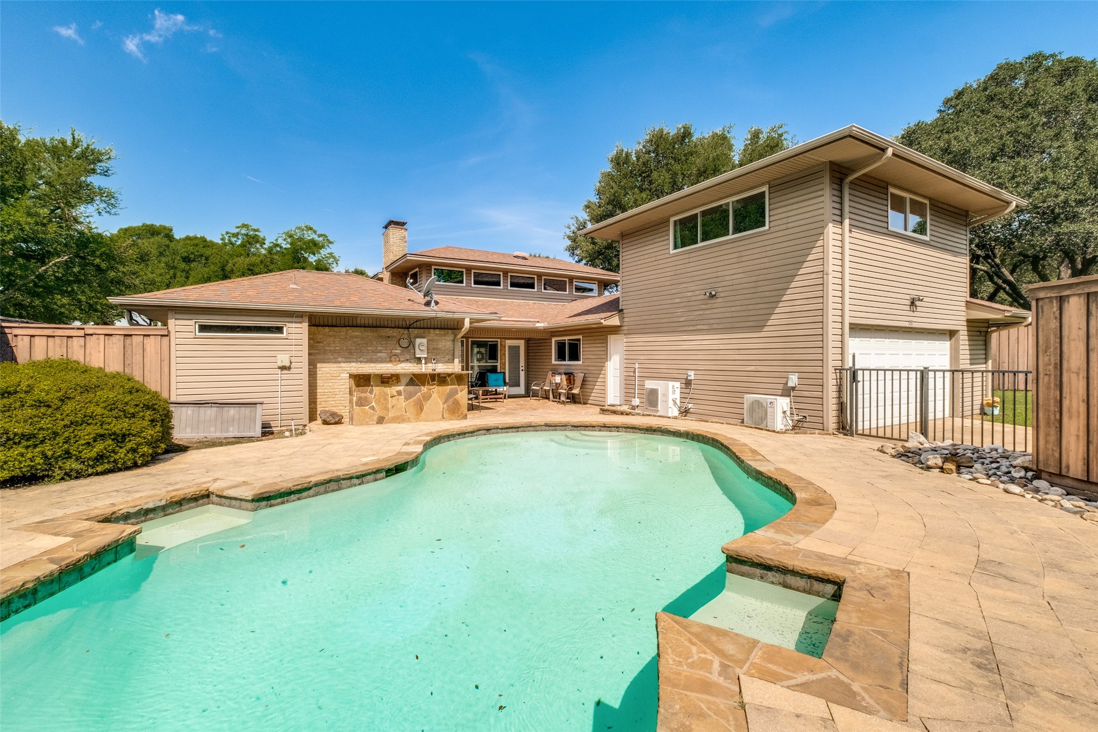 11 Bunker Hill Richardson TX 75080
