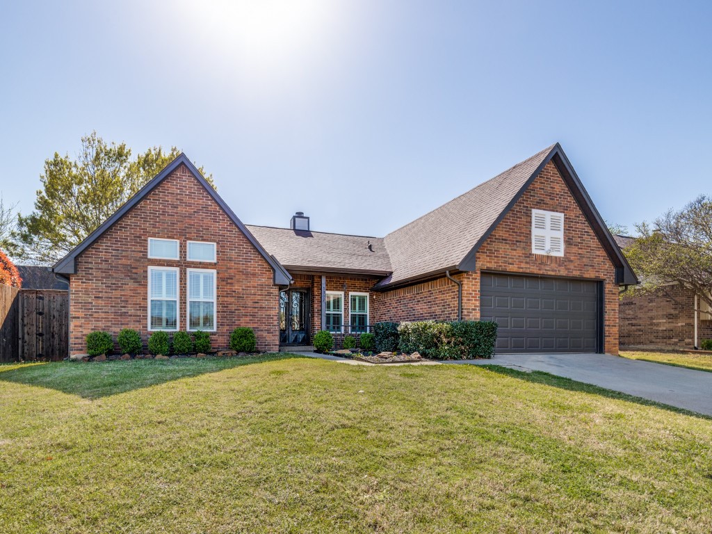 3307 Cliffview Drive Corinth TX 76210