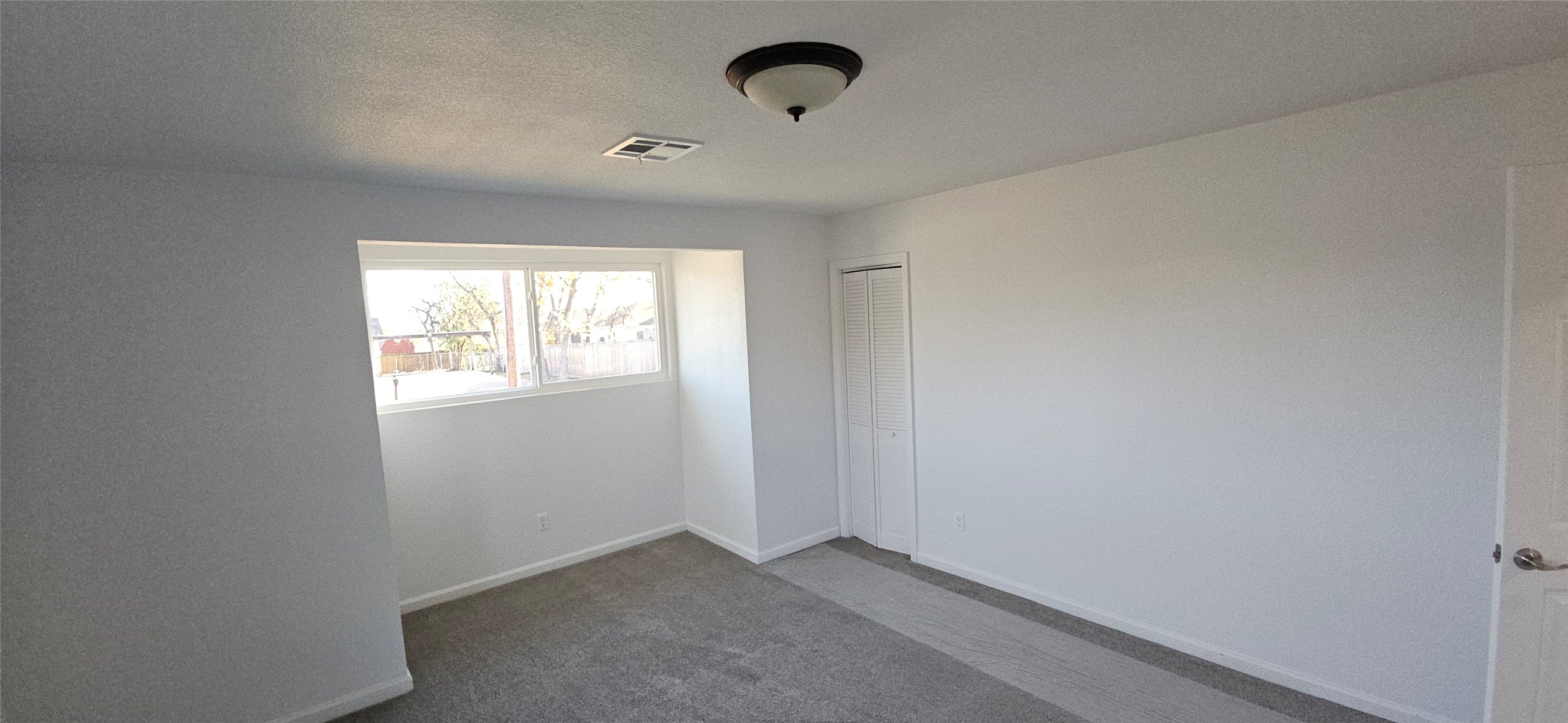 2110 N 06th Street Waco TX 76708