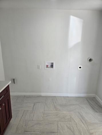 2110 N 06th Street Waco TX 76708
