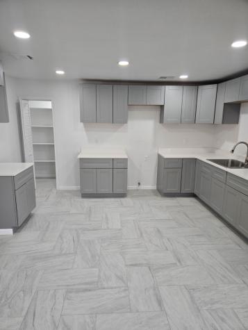 2110 N 06th Street Waco TX 76708