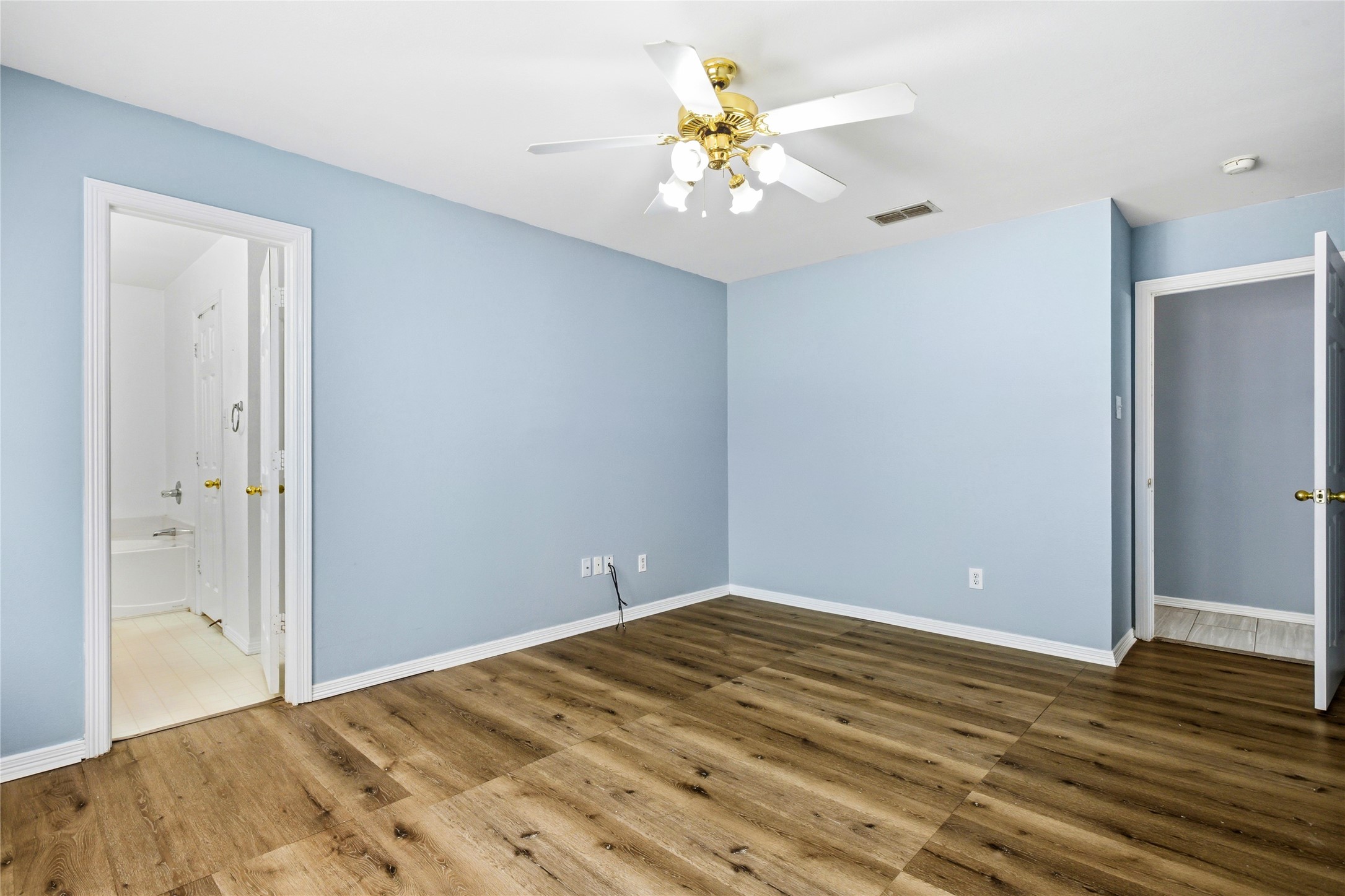 5503 Alta Verde Circle Arlington TX 76017