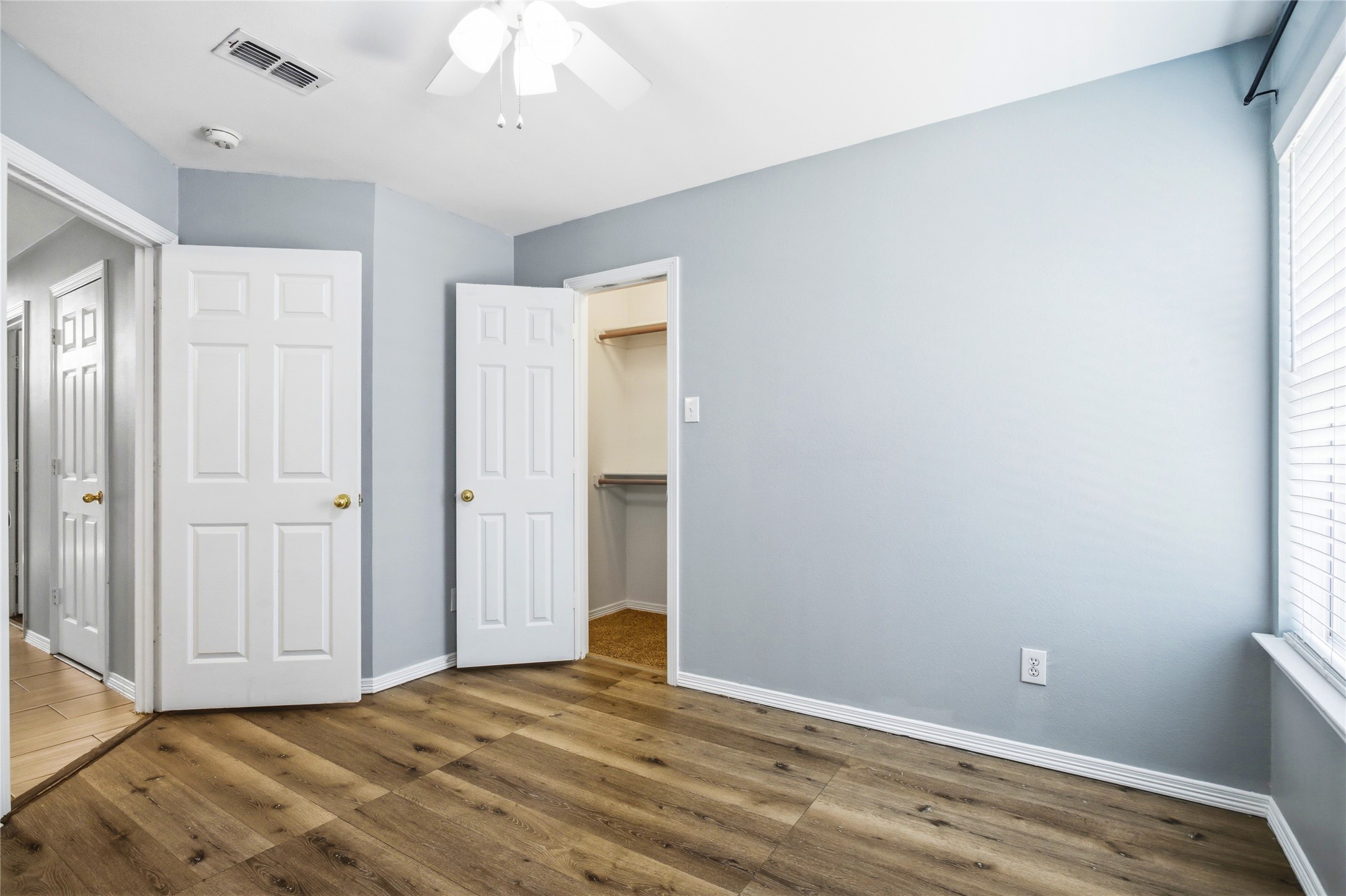 5503 Alta Verde Circle Arlington TX 76017