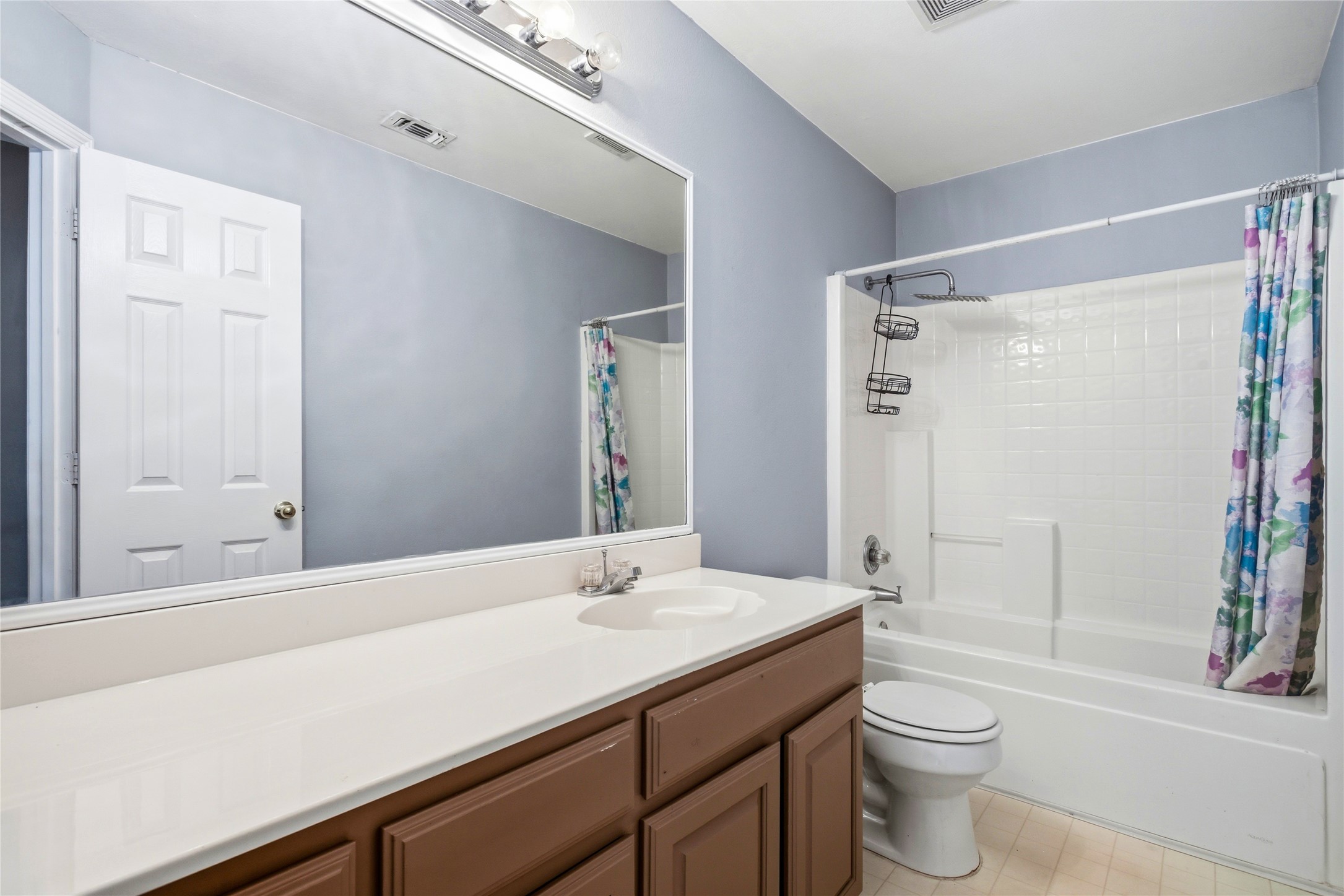 5503 Alta Verde Circle Arlington TX 76017