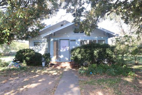 207 S Winkler Street Gorman TX 76454
