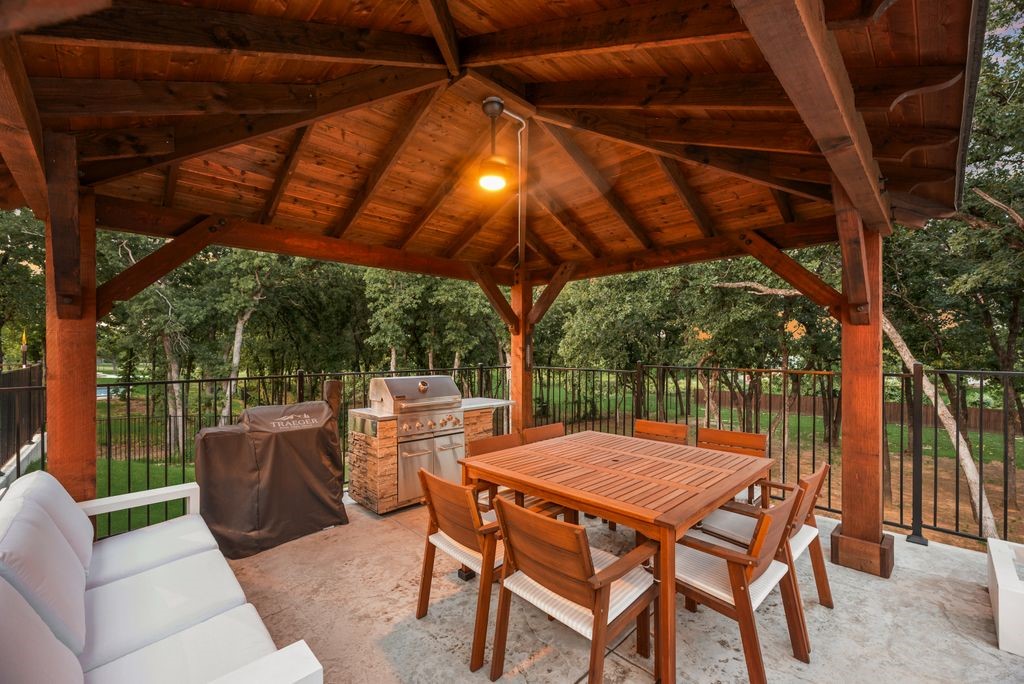 570 Prairie Timber Road Burleson TX 76028