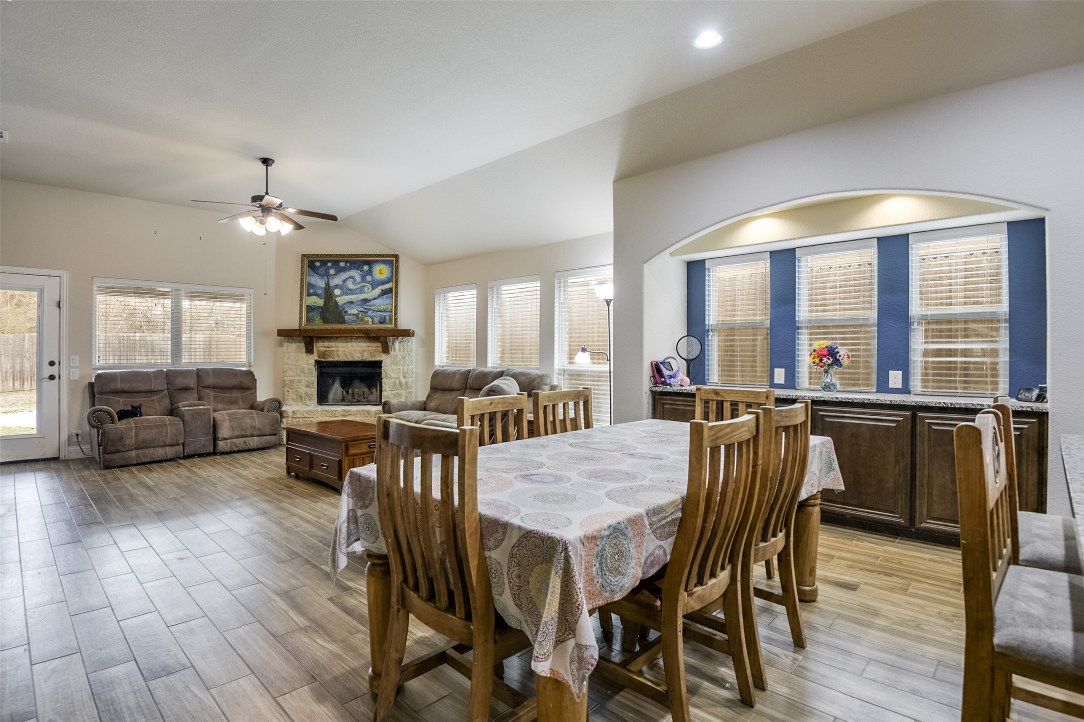 118 Gateway Drive Alvarado TX 76009