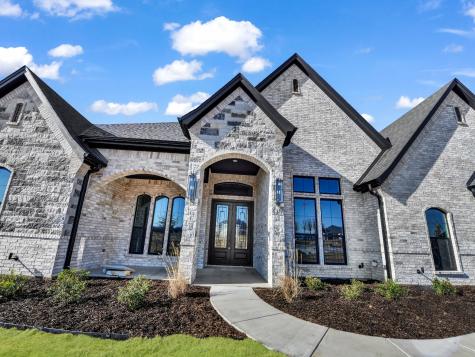 213 Desperado Court Weatherford TX 76088