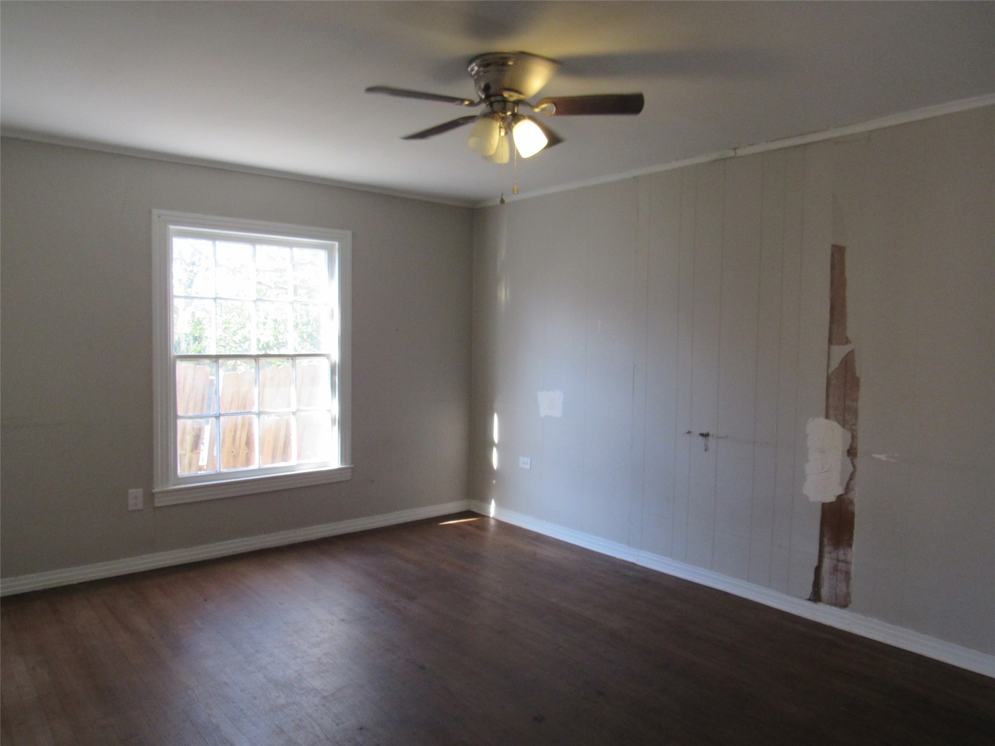 3807 Beverly Drive Beverly Hills TX 76711