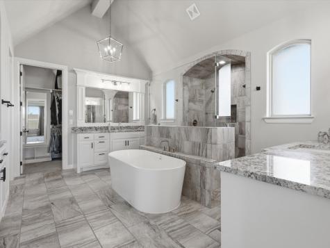 2005 Eagles Ridge Drive Weatherford TX 76087