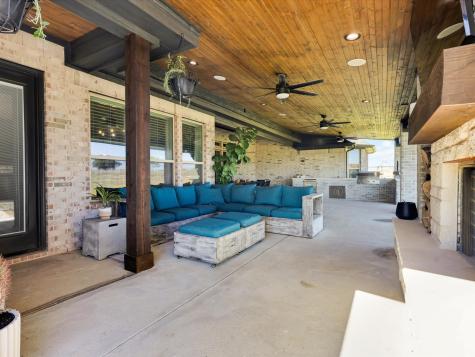 2005 Eagles Ridge Drive Weatherford TX 76087