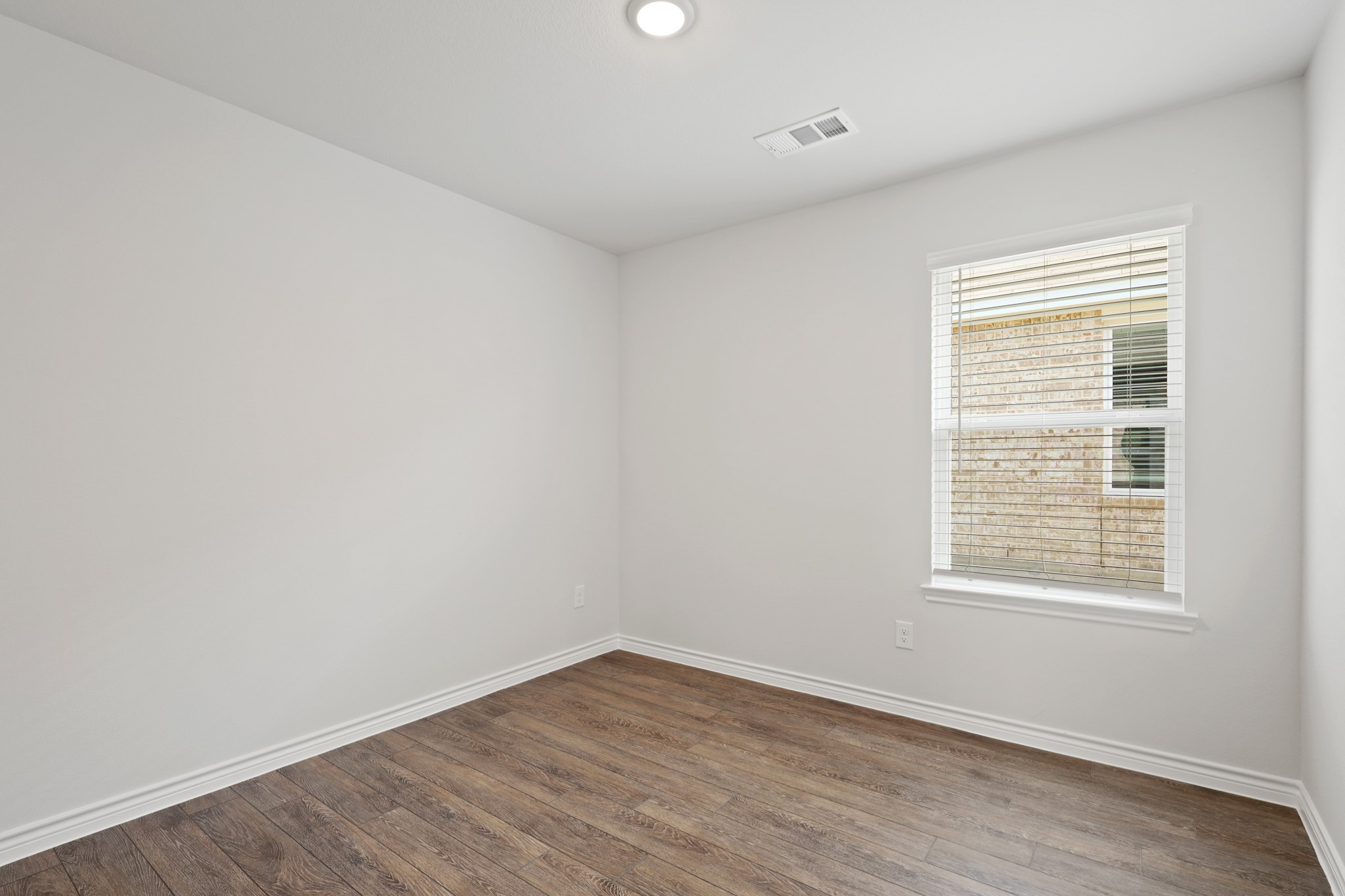 1601 Romans Road Ennis TX 75119
