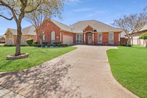 5122 National Court Arlington TX 76017